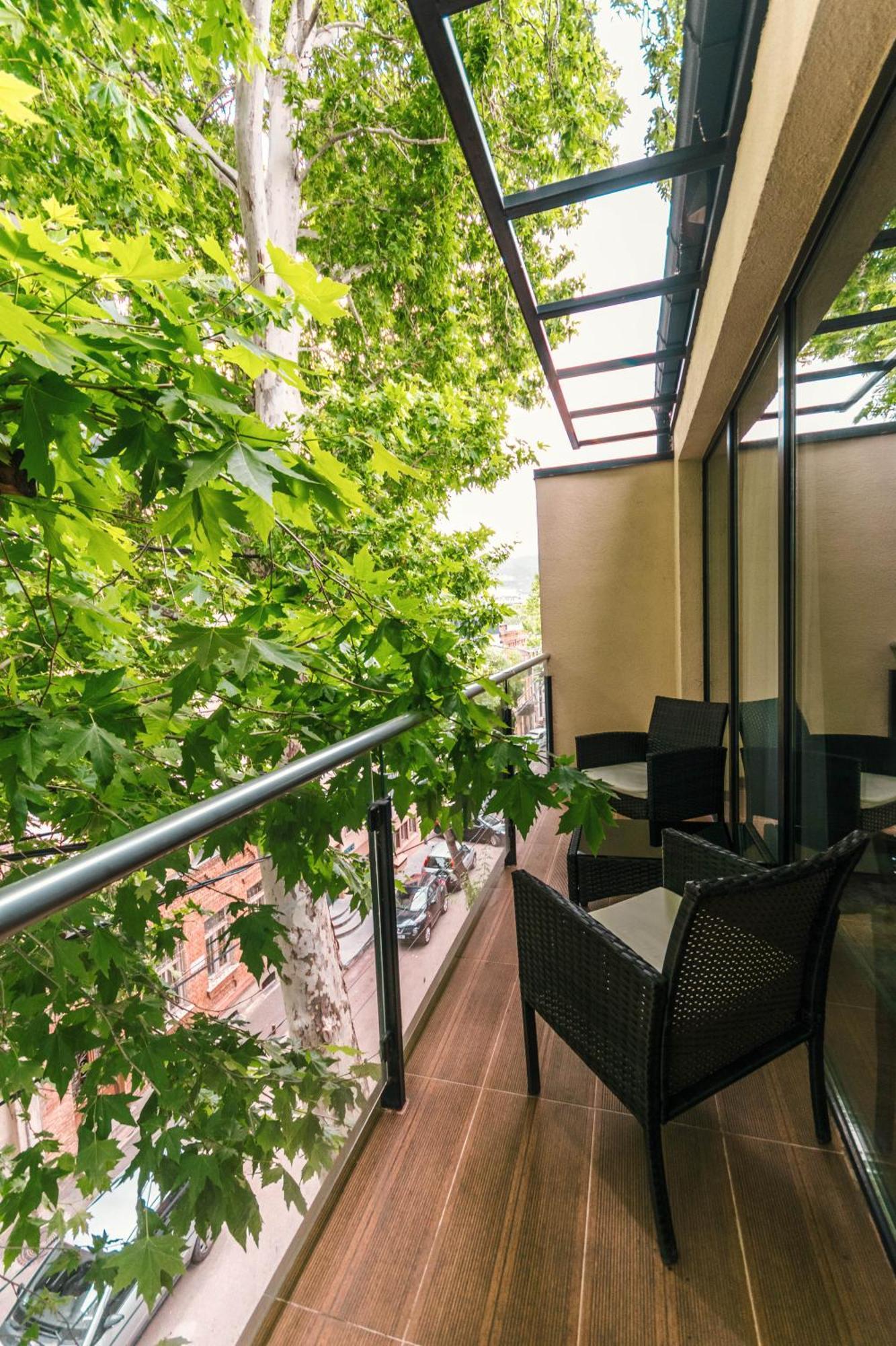 Hotel Adora Tbilisi Exterior photo